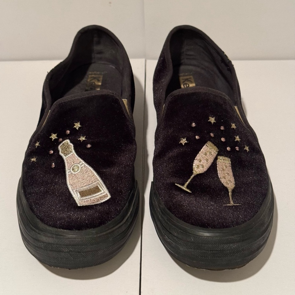 Keds Black Velvet Cheers Sneakers Slip-On Shoes Size 10 NYE